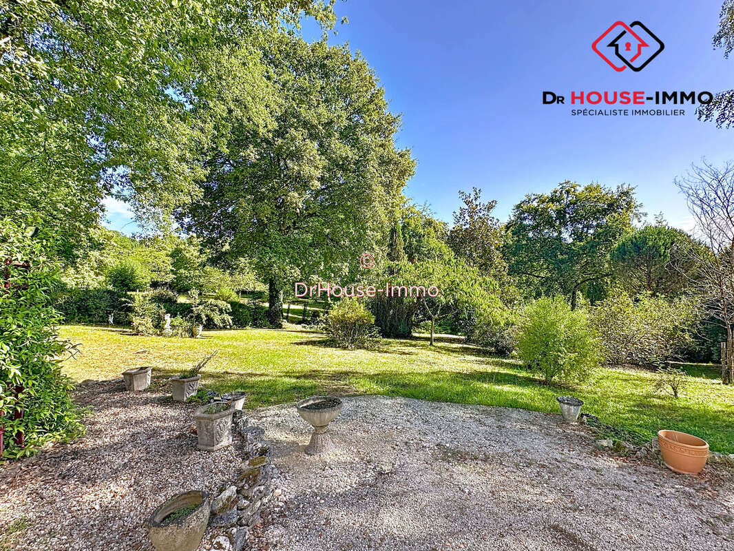 Maison à COULOUNIEIX-CHAMIERS