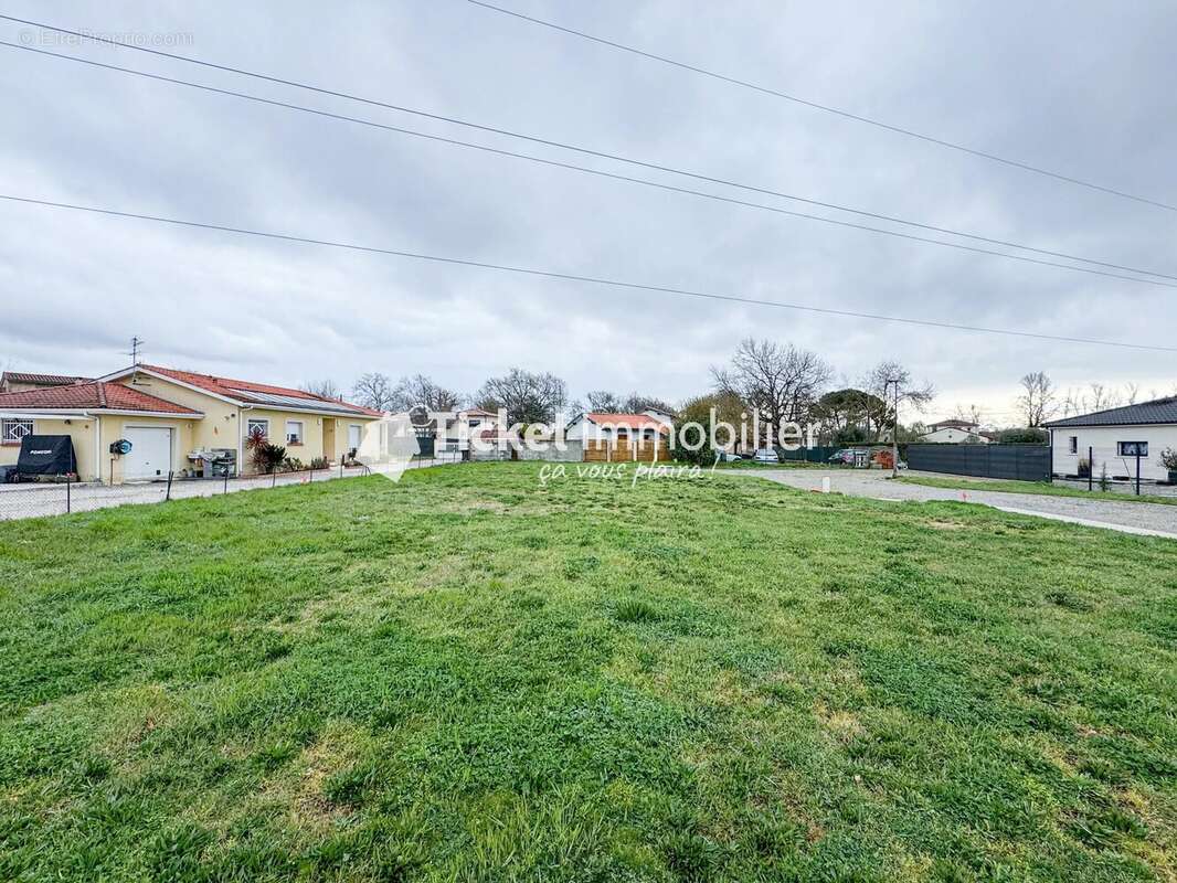 Terrain constructible 424m² viabilisé - plaisance-du-touch - photo 6