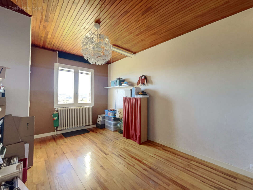 Maison à PLATS