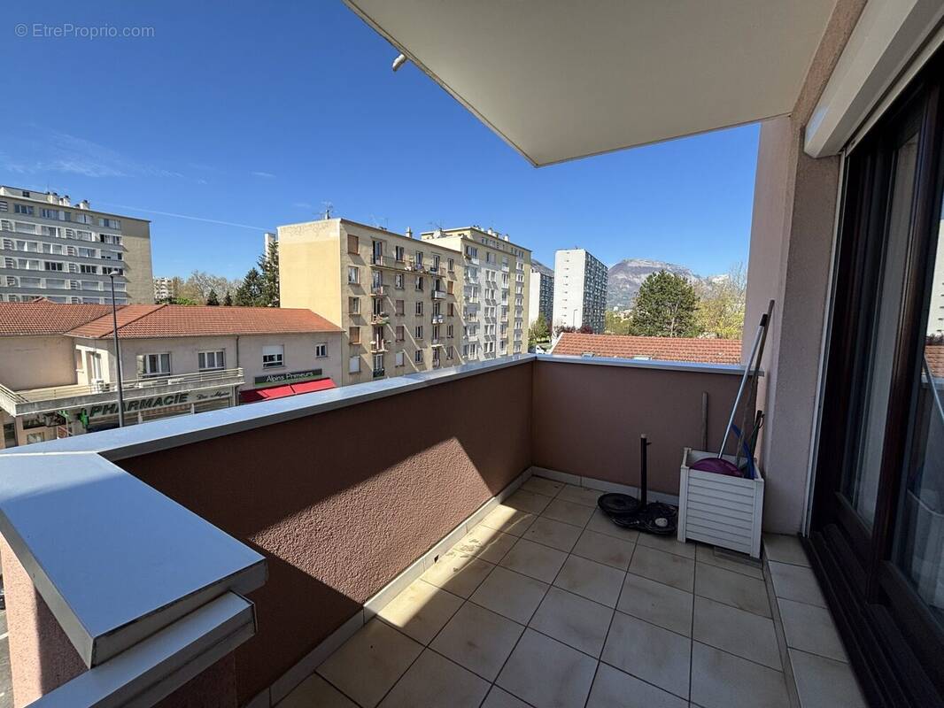 Appartement à GRENOBLE