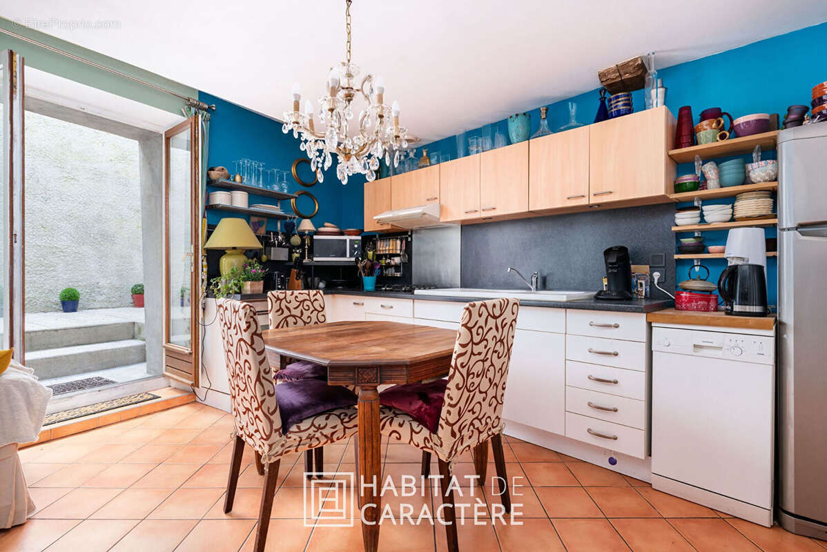 Appartement à LYON-5E