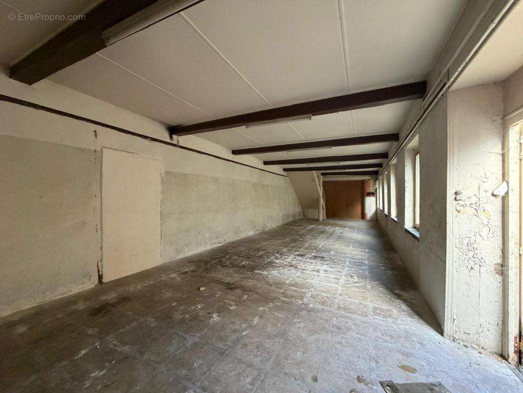 Appartement à LES MUREAUX