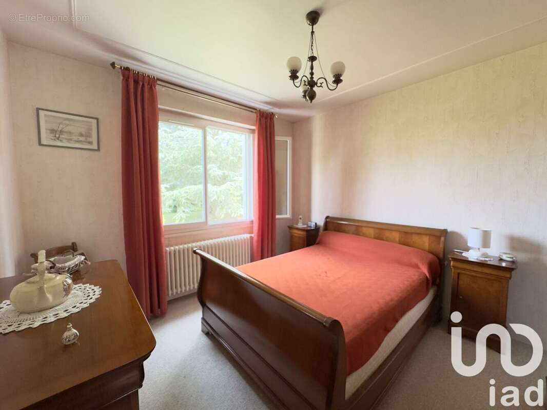 Photo 8 - Maison à LIVRY-SUR-SEINE