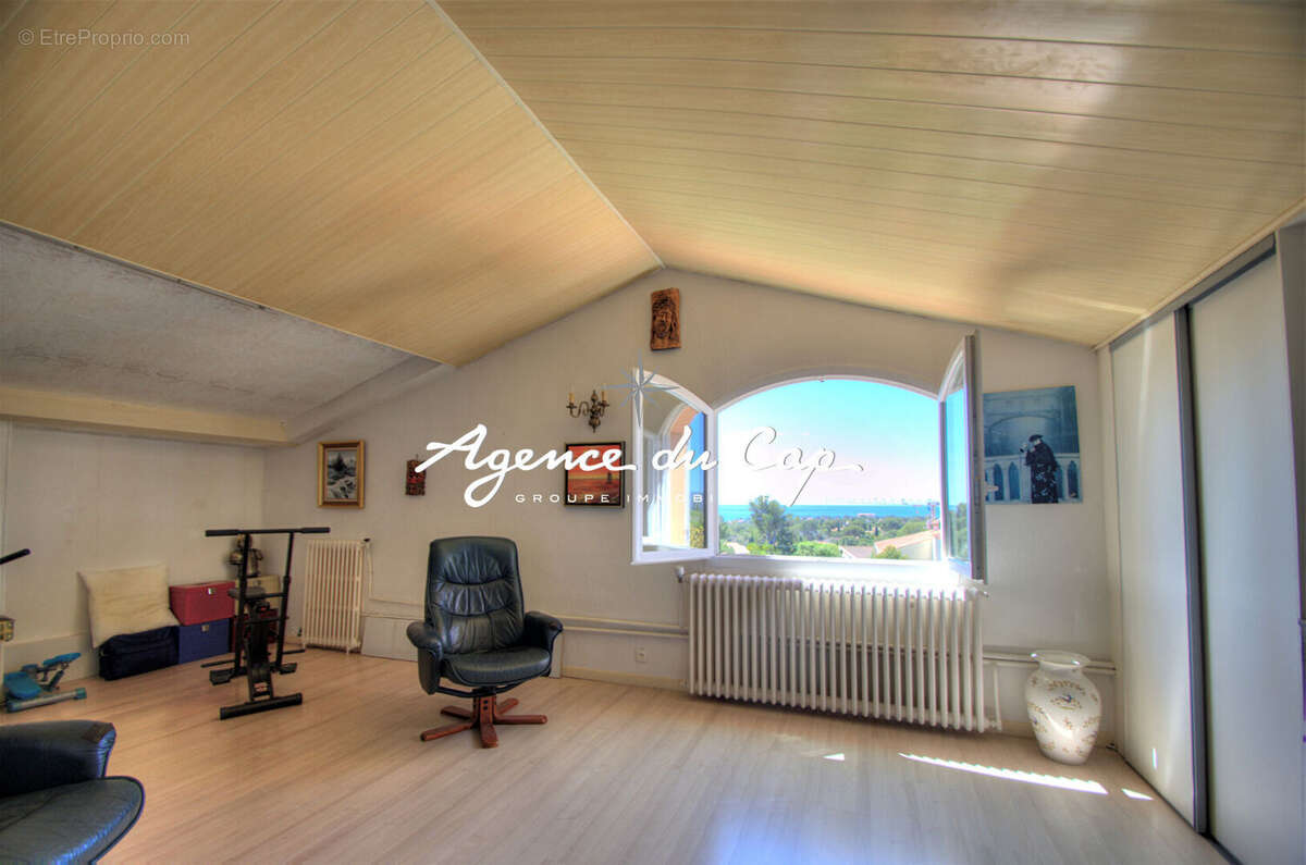 Maison à SAINT-RAPHAEL