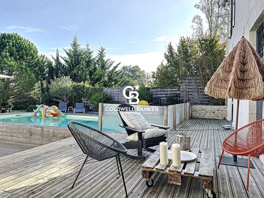 Maison à SAINTE-SOULLE