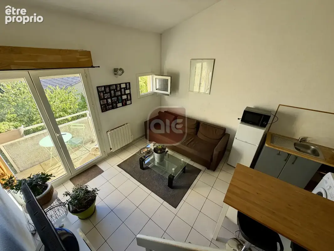 Exclusivité a.i.e. : studio en duplex en dernier étage sans travaux - photo 2