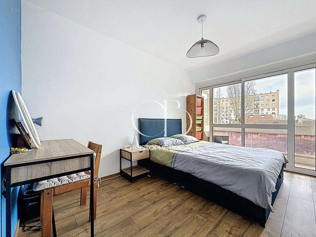 Appartement à VILLEJUIF