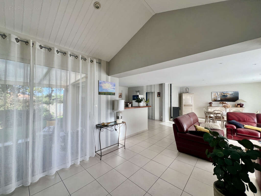 Maison à L&#039;ILE-D&#039;OLONNE