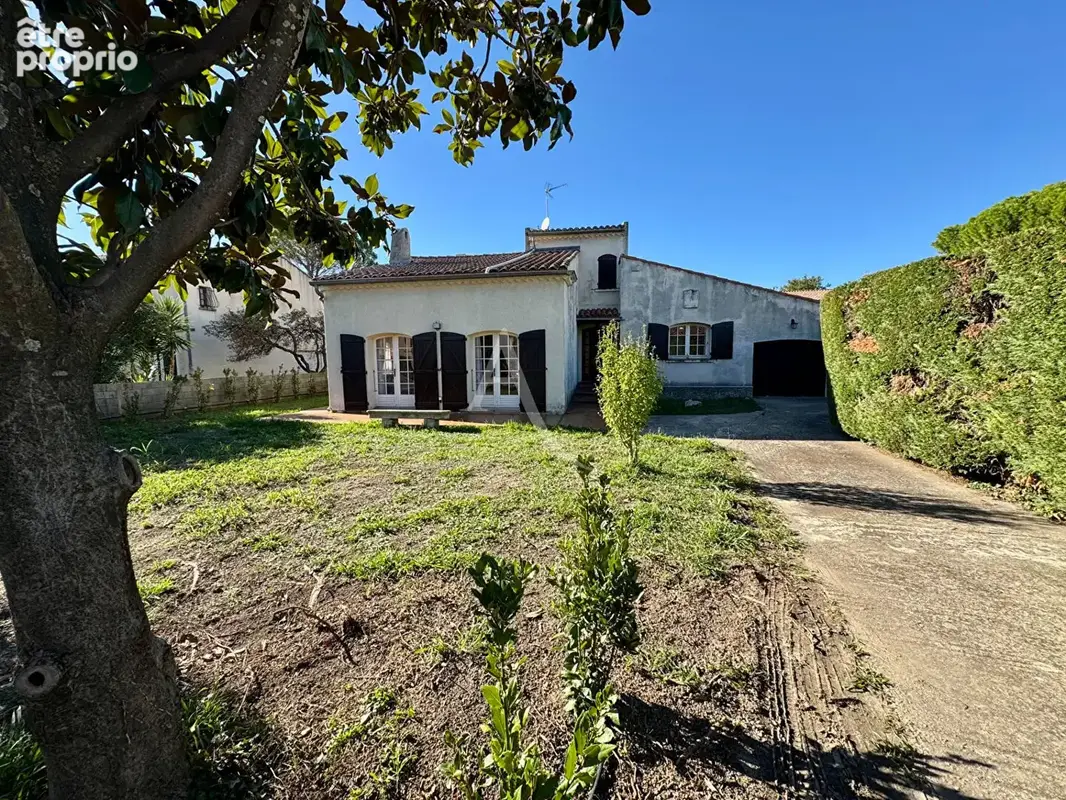 Maison Nimes 6 pièce(s) 150 m2 - photo 1