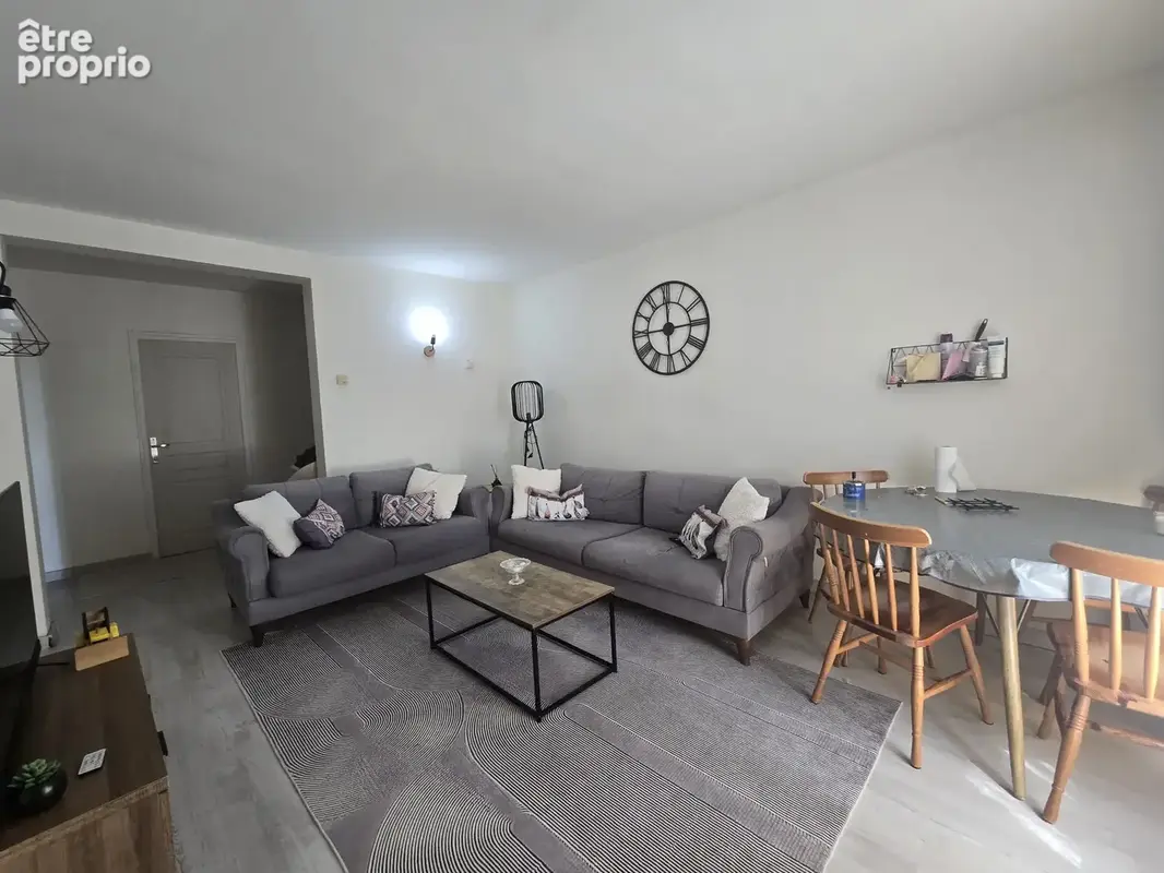 Appartement 3 pièces 52 m² · à Le Pontet · 52,3 m² · 80 000 €