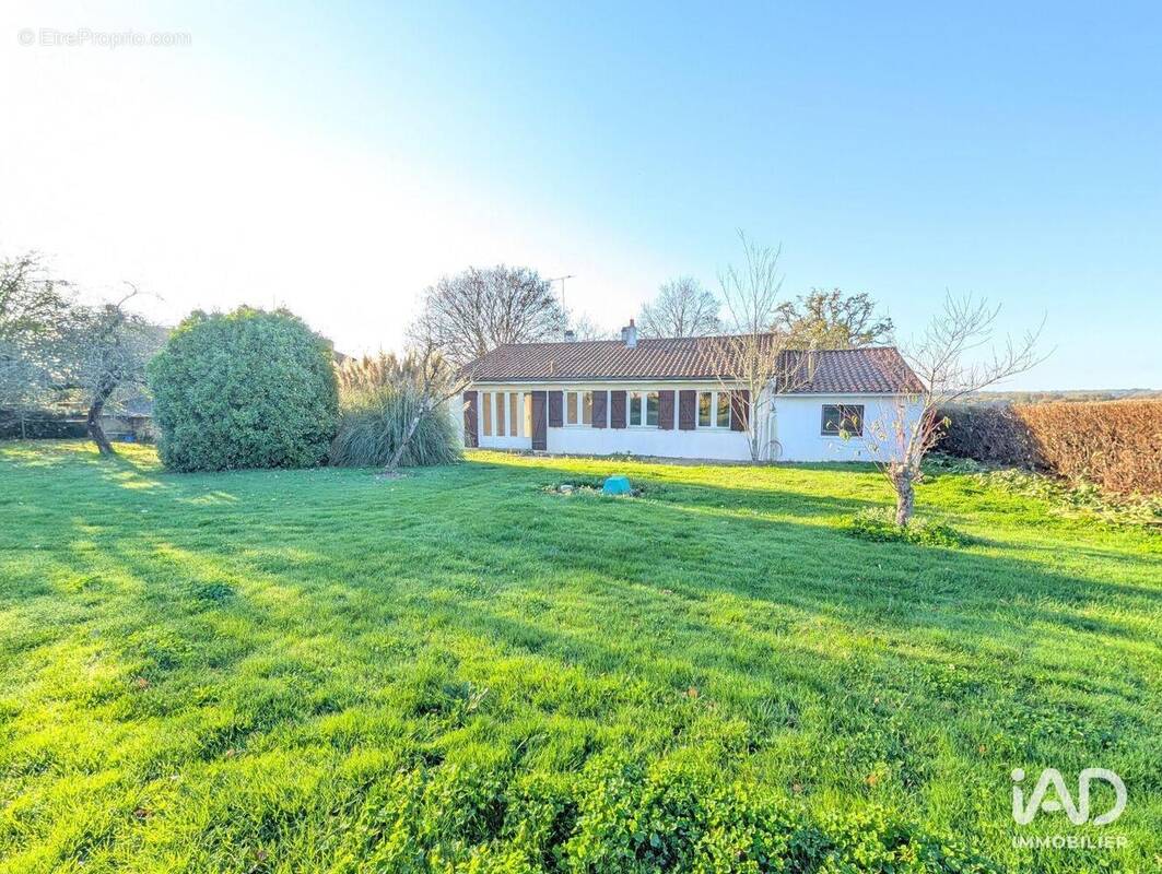 Photo 1 - Maison à LHOMMAIZE