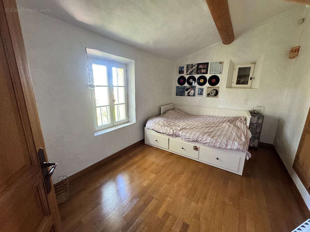 Maison à JONQUERETTES
