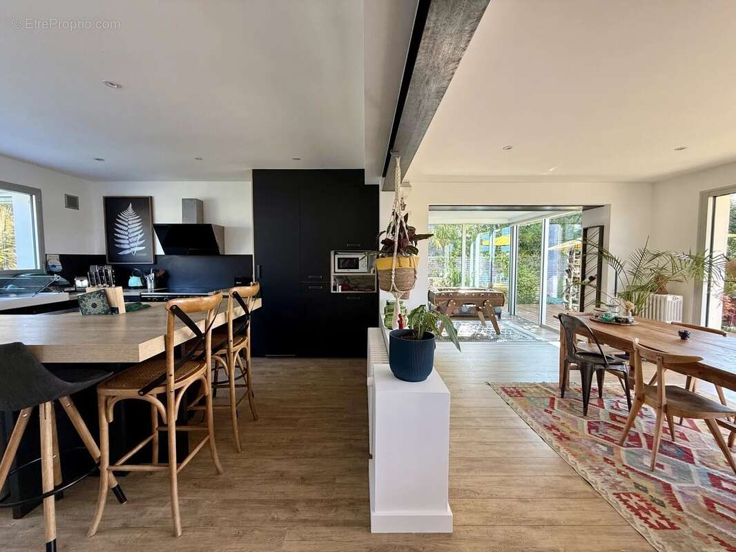 Maison 207 m² à Lorient  - photo 6