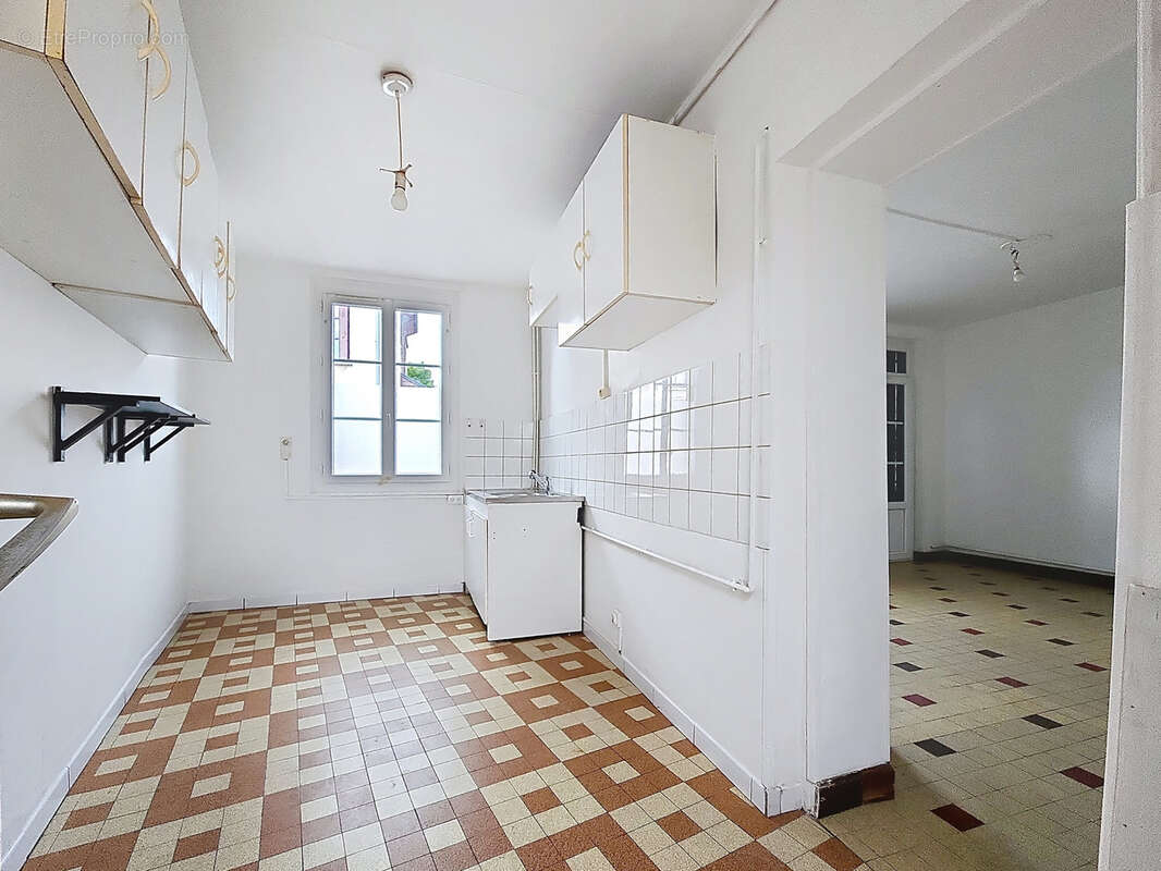 Maison à ROMILLY-SUR-ANDELLE