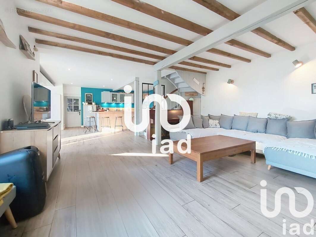 Photo 8 - Maison à VOULON