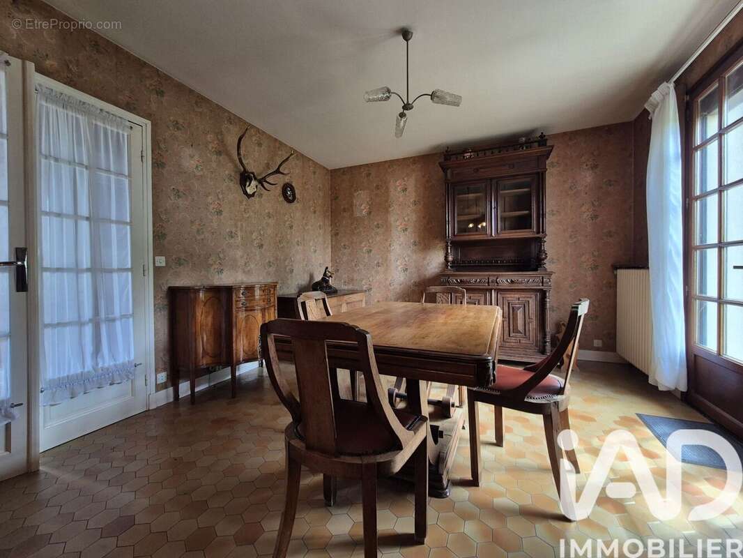 Photo 7 - Maison à HOUDAN