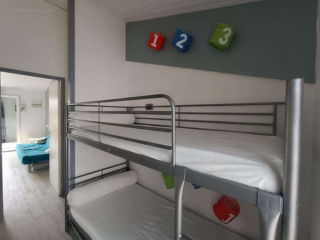 Maison à SAINT-GEORGES-DE-DIDONNE