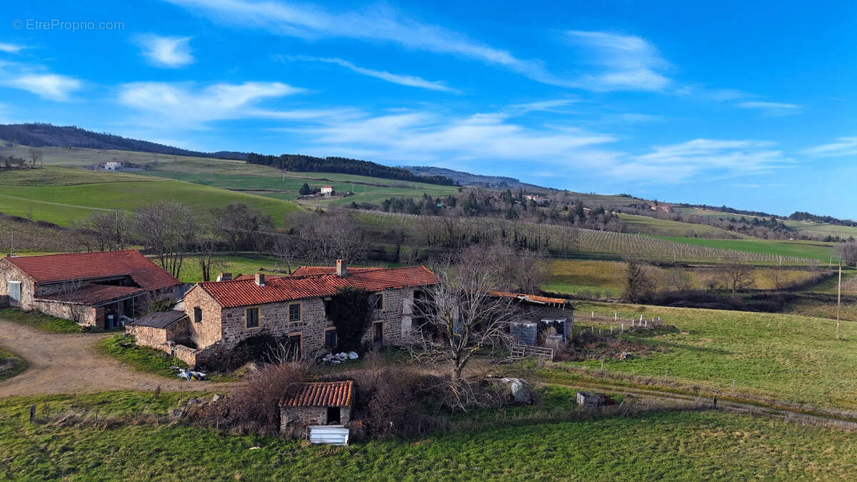 Maison à SAINT-JEAN-SAINT-MAURICE-SUR-LOIRE