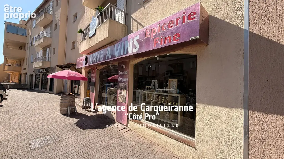 " exclusivite " a vendre fonds de commerce cave a vin 51 m2 idealement situe dans le centre ville de carqueiranne  ideal pour un - photo 11