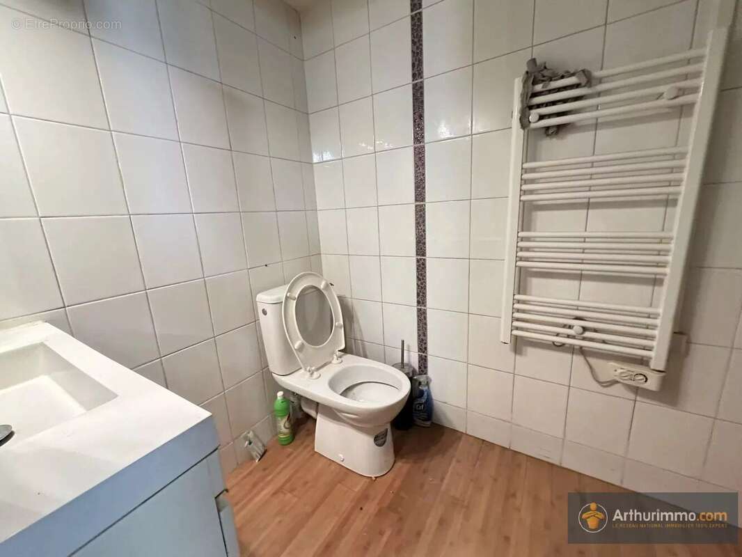 Commerce à LES PAVILLONS-SOUS-BOIS