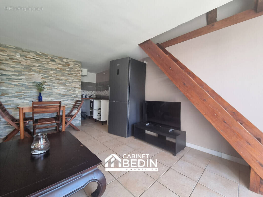 Appartement à LE PORGE