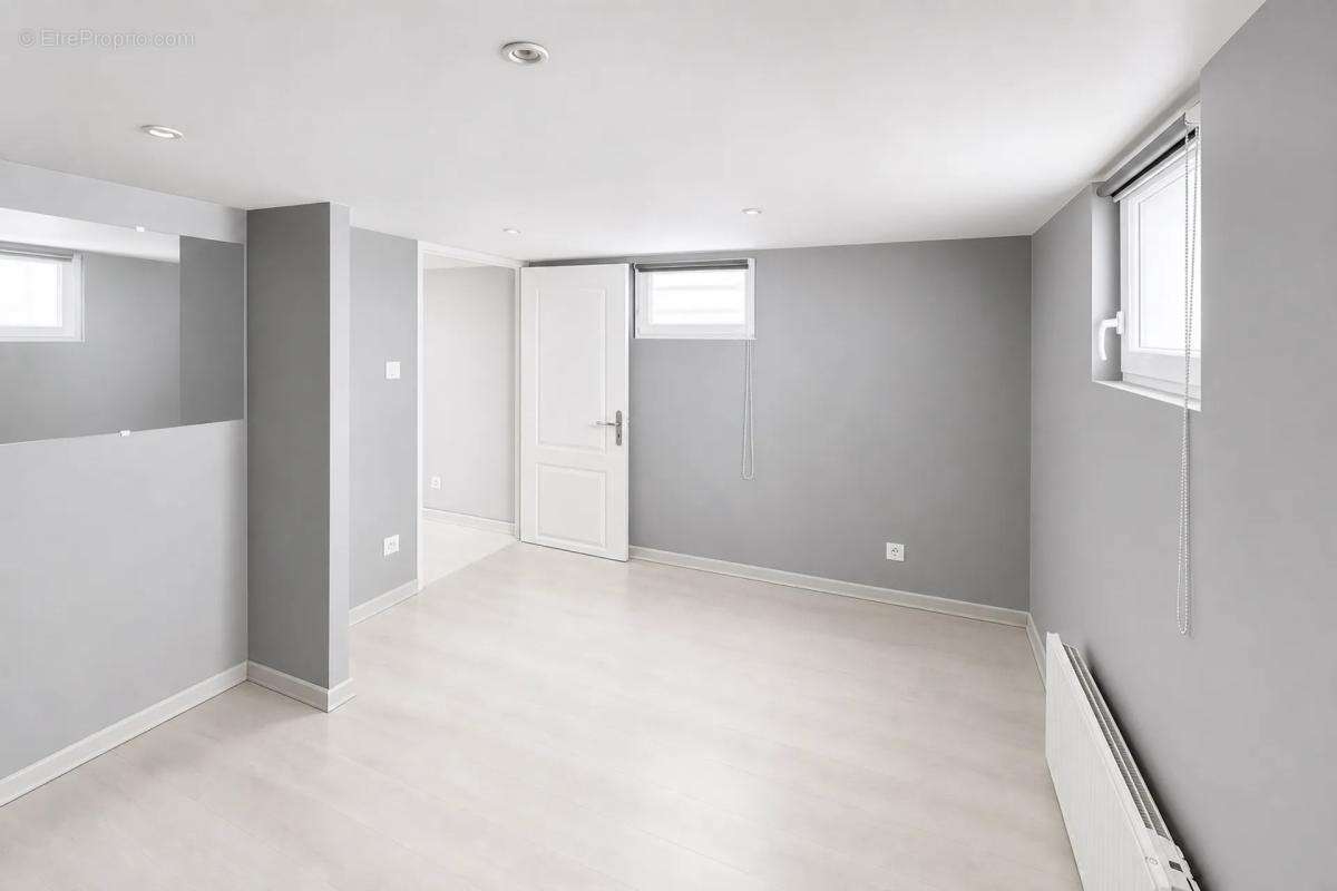 Maison rénovée 6 pièces à Bergerac - photo 14