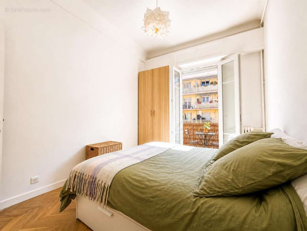   - Appartement à NICE