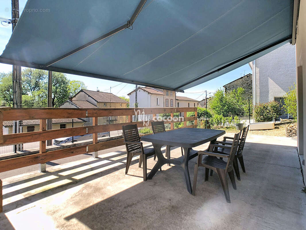 Maison à PONT-D'AIN