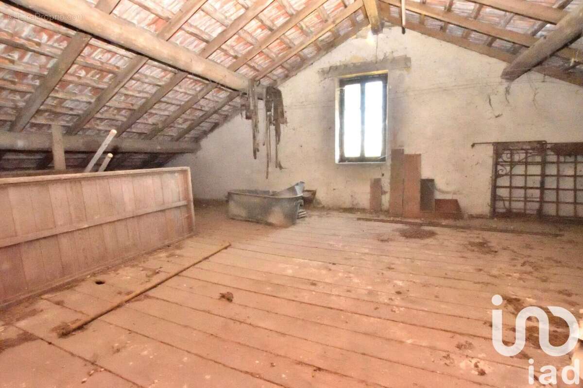 Photo 9 - Maison à PORT-SUR-SEILLE