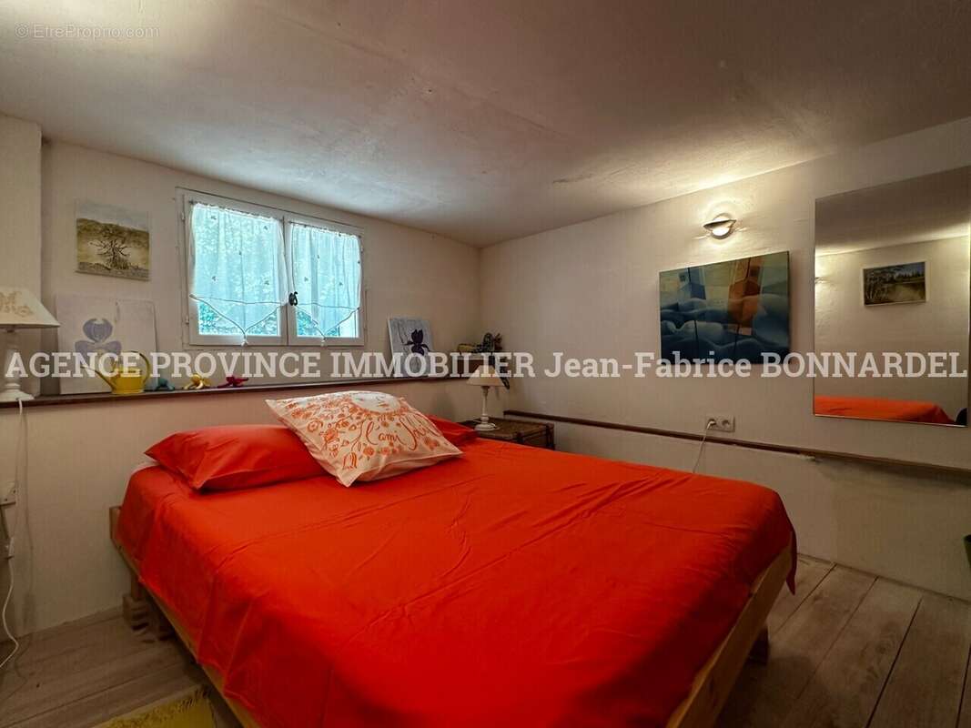 Maison à CHANTEMERLE-LES-GRIGNAN