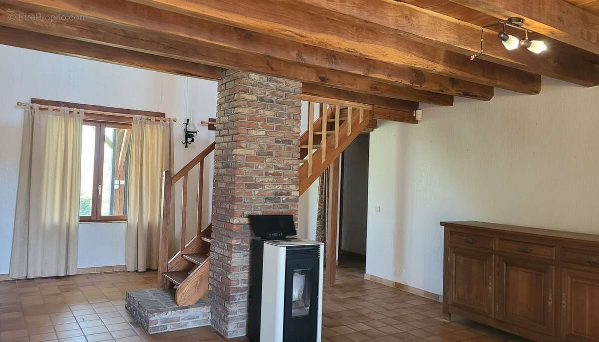 Maison à TREJOULS