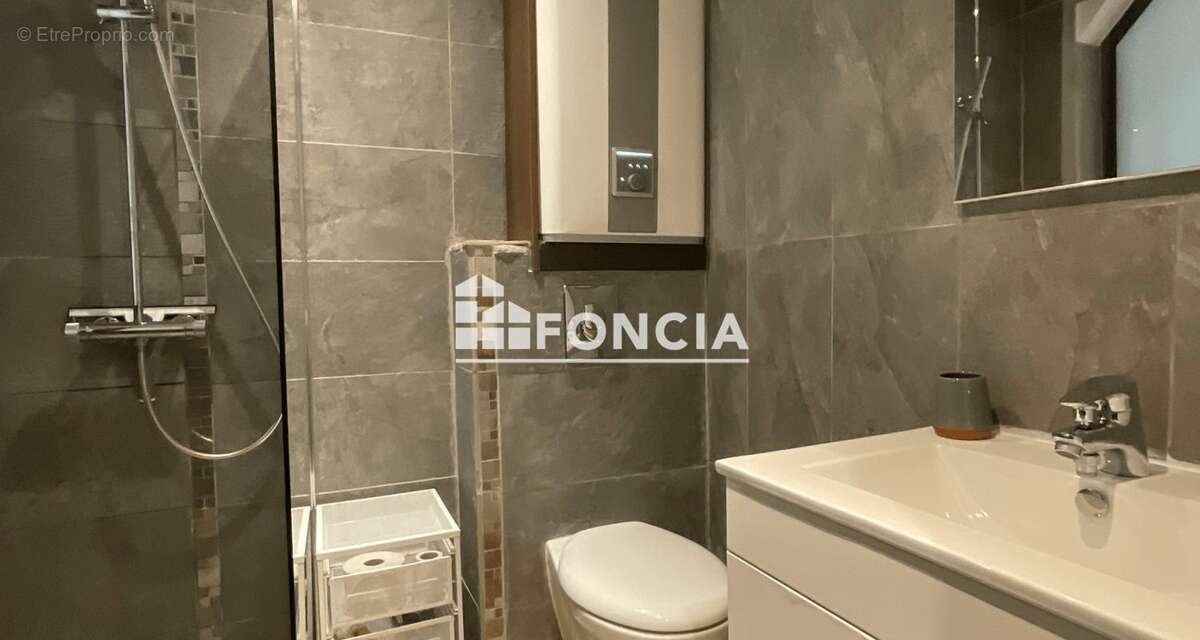 Appartement à SAINT-CYR-SUR-MER