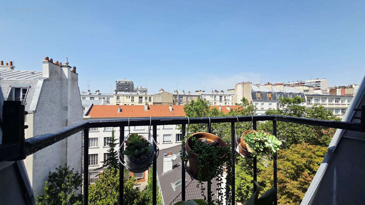 Appartement à PARIS-11E