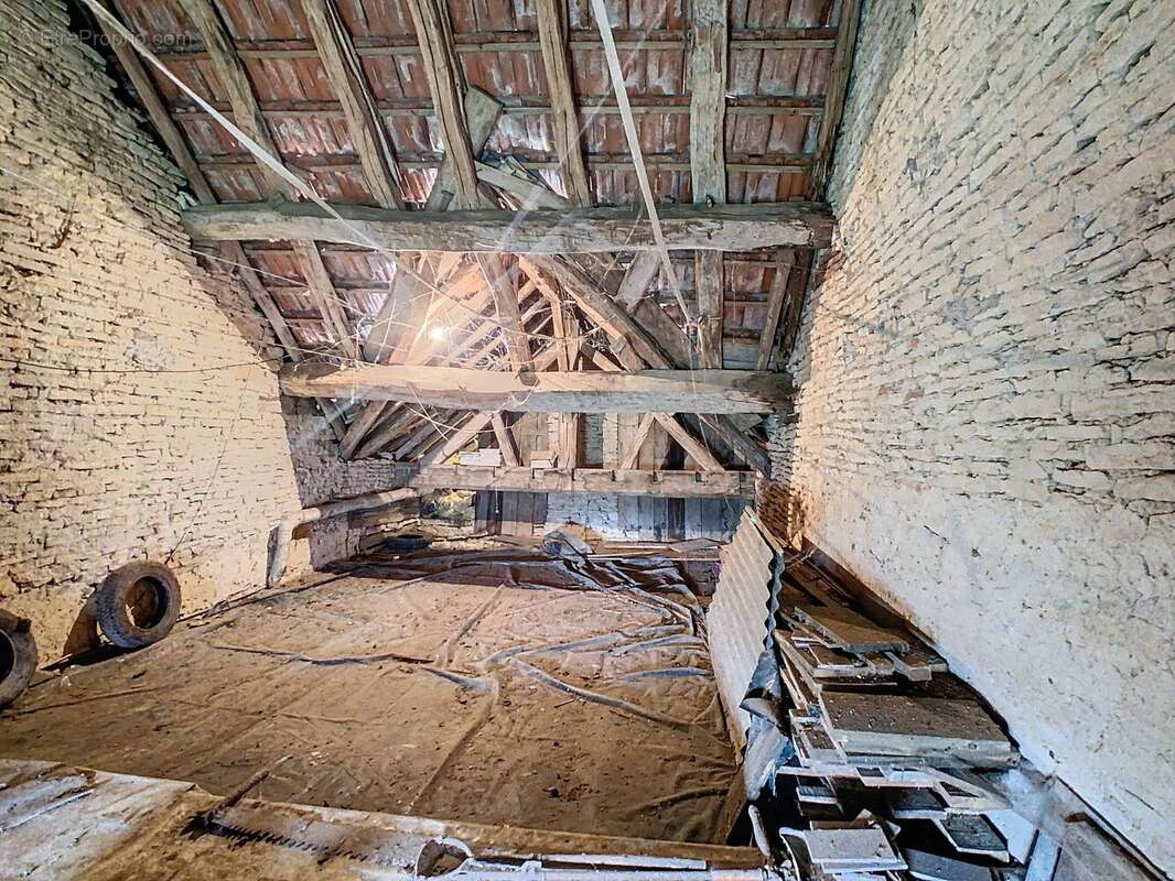 Maison à RICHEBOURG