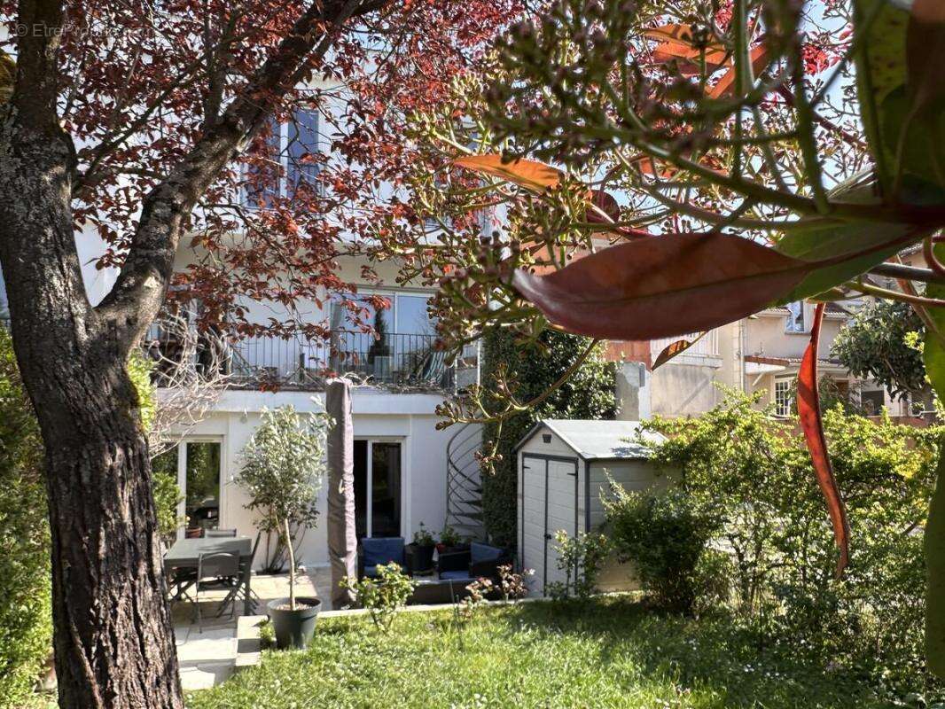 Maison 145 m² à Nanterre  - photo 8