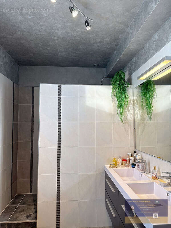 Maison à CRENEY-PRES-TROYES