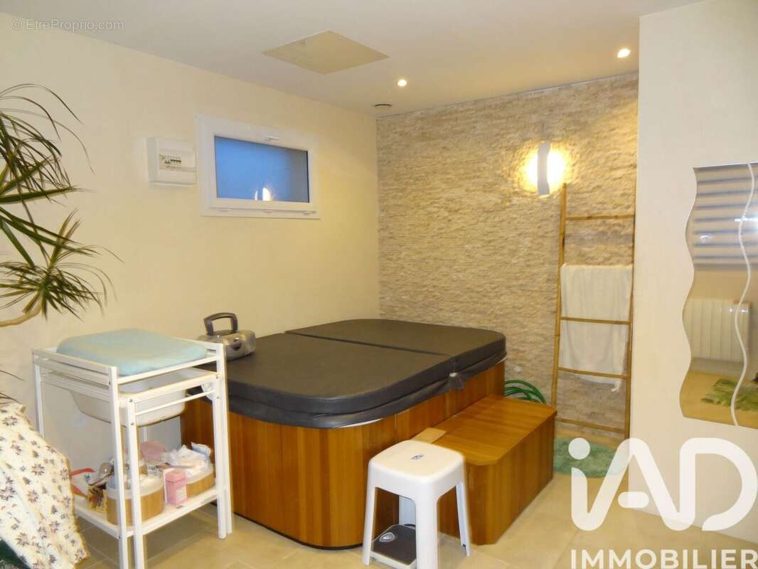 Photo 7 - Maison à EVRY-GREGY-SUR-YERRE