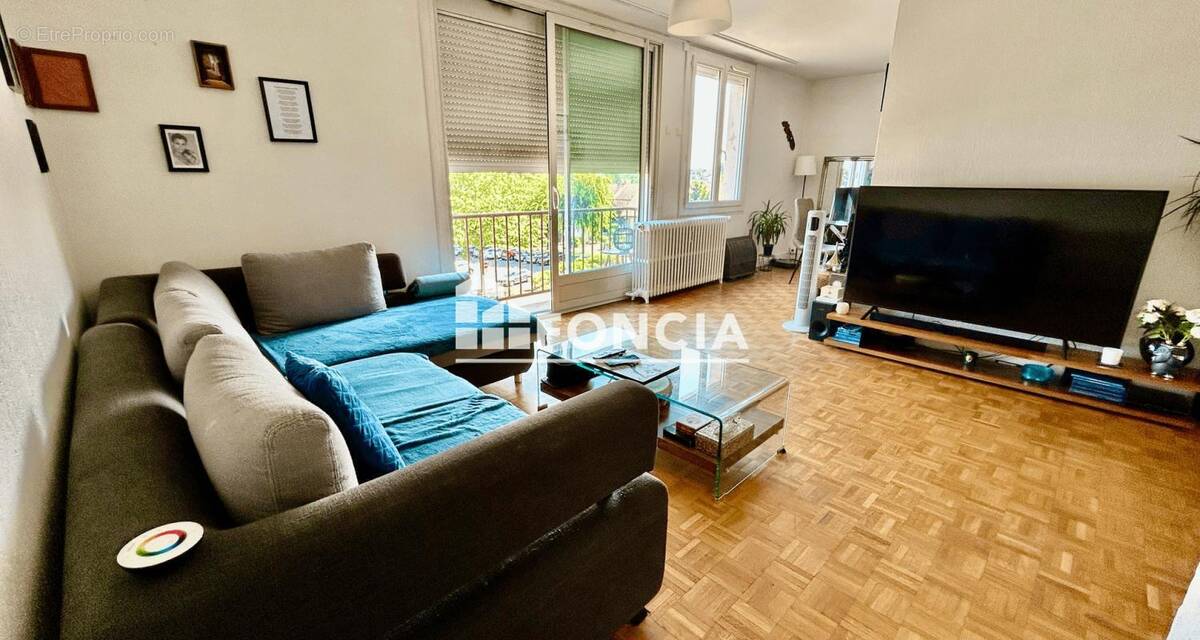 Appartement à FERNEY-VOLTAIRE