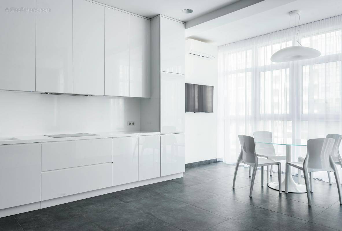 Appartement à RUEIL-MALMAISON