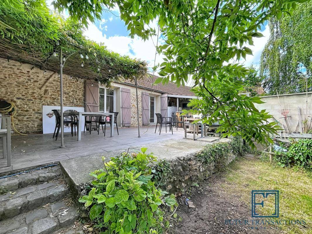 Maison à MERE
