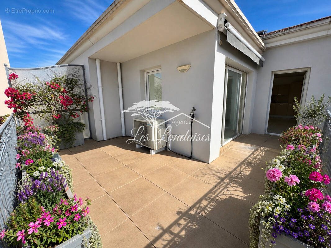 Appartement à HYERES