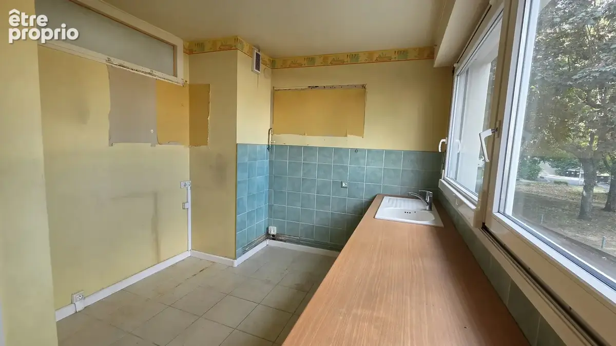 2 Pièces de 51m2 Proche Métro université - facultés et commerces de proximité - photo 6