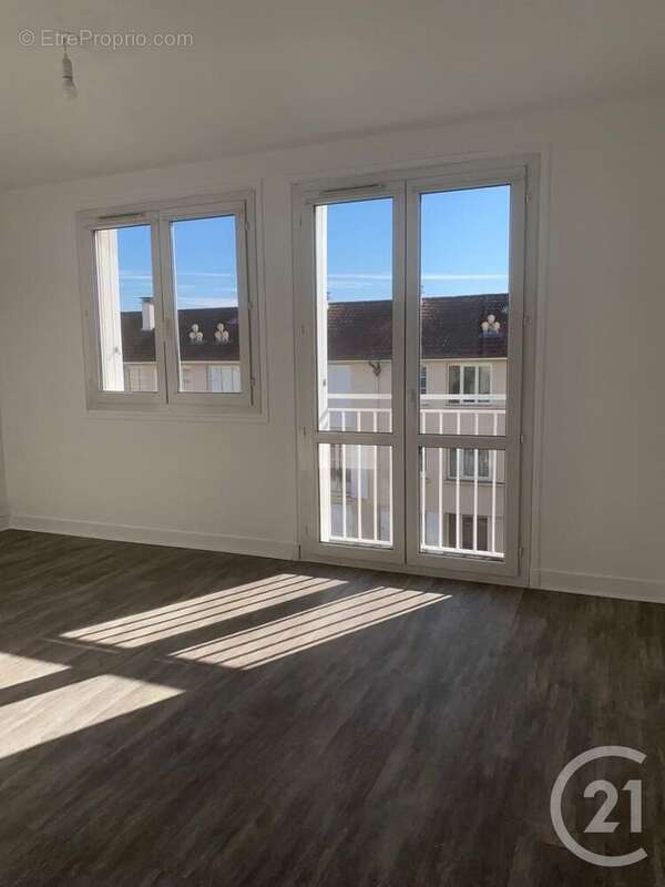 Appartement à FONTAINEBLEAU