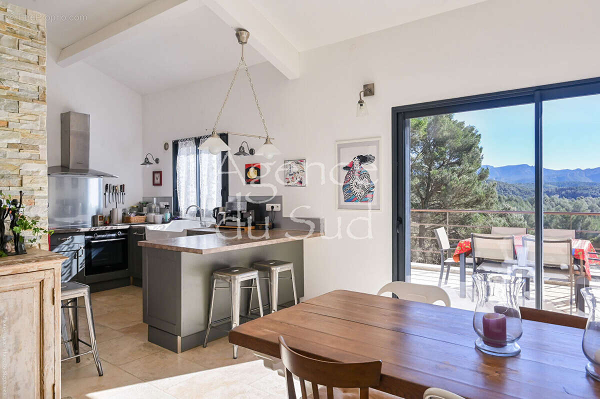 Maison à LA BOUILLADISSE