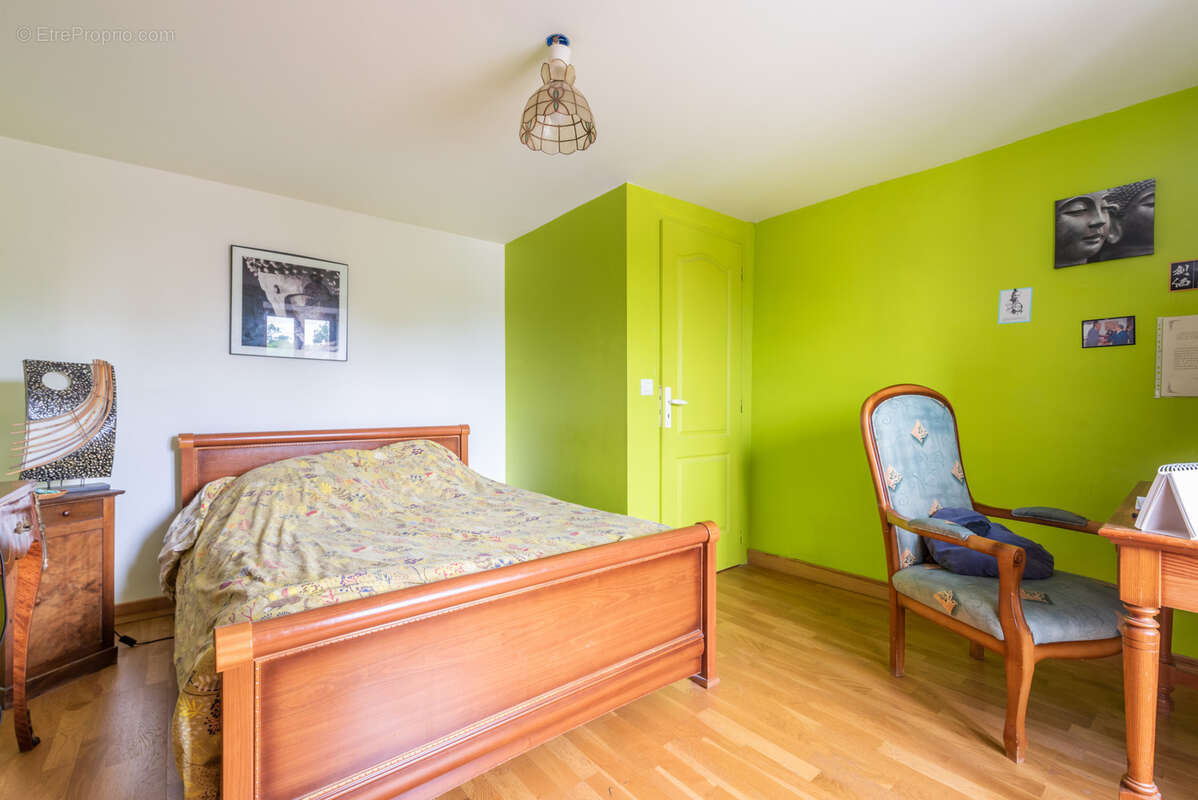 Maison à SAINT-GEORGES-D&#039;AURAC