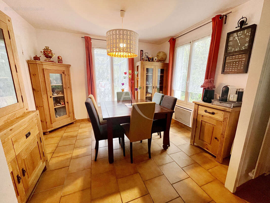 Maison à GIF-SUR-YVETTE