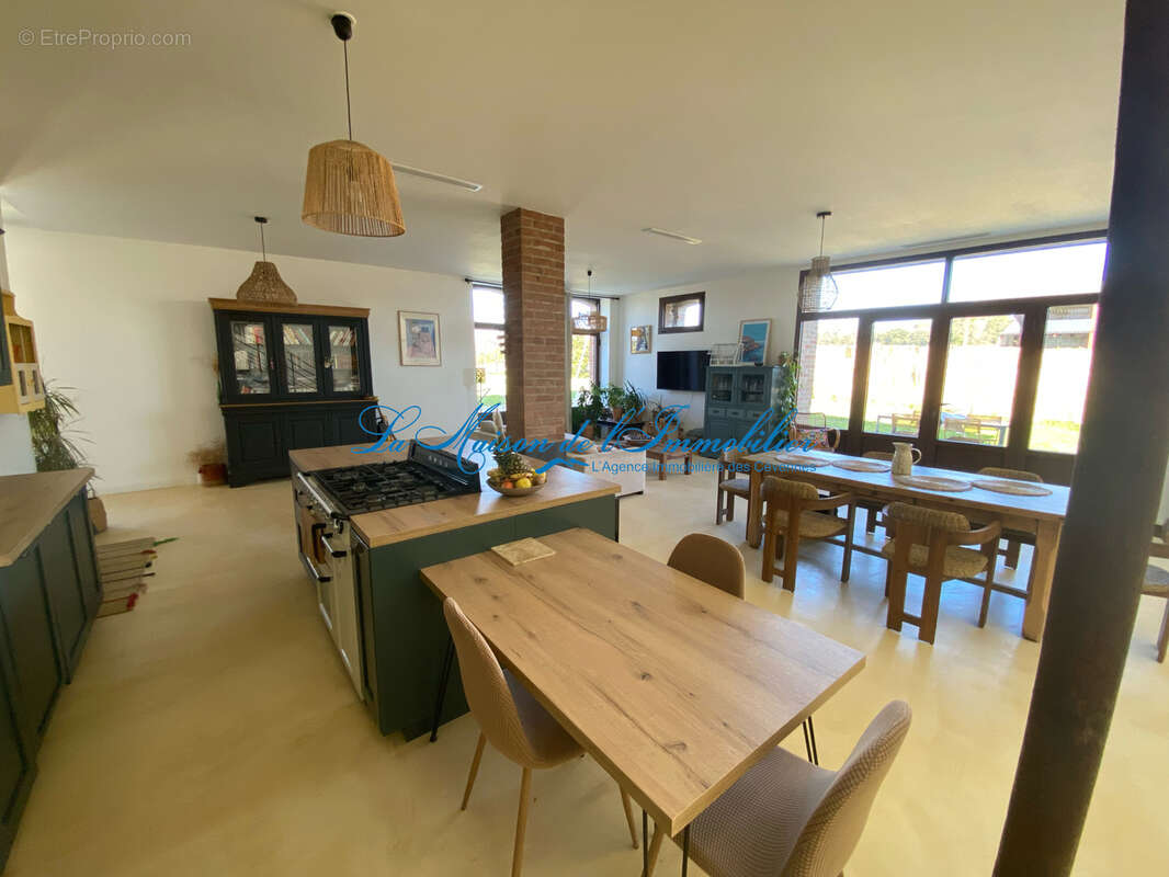 Au sud d'Anduze, Authentique grange en pierres de caractère rénovée F5 avec piscine sur 958 m2 de ter - photo 9