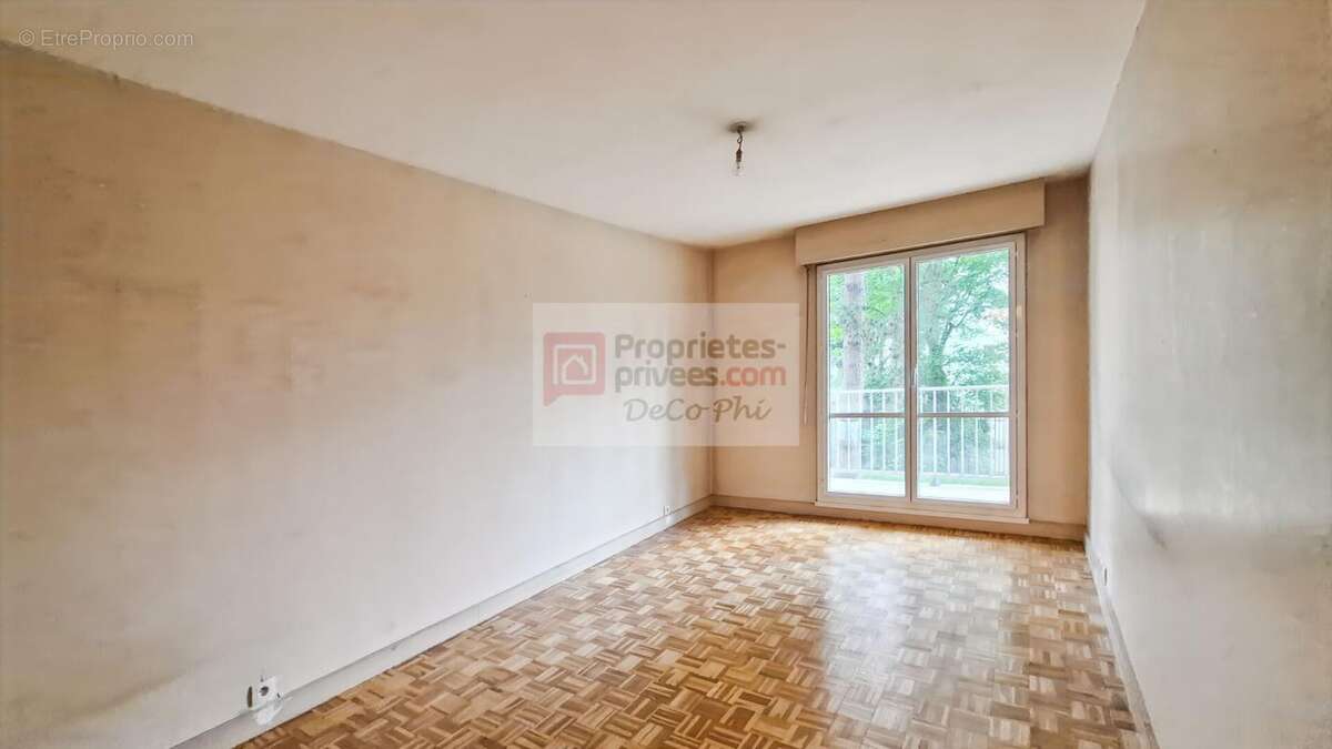 Appartement à VERSAILLES