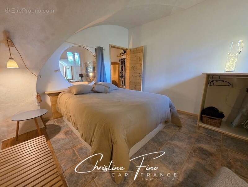 Appartement à LE MONETIER-LES-BAINS