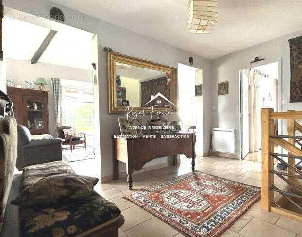 Maison à CHATELLERAULT